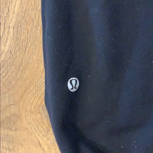 Lululemon lightweight pants - Picture 5 of 5